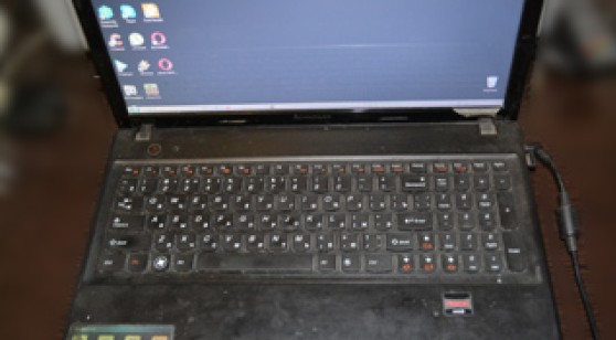 AMD E-300 и Lenovo G585