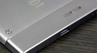 Lenovo K900 не заряжается
