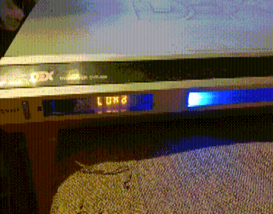 dvd отключается и включается